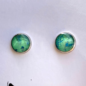 8mm Bezel Studs